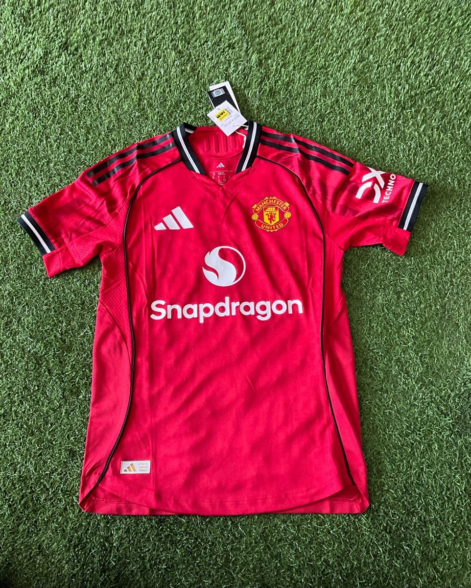 man utd jersey