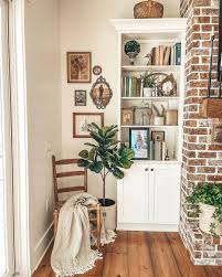 wall decor for living room